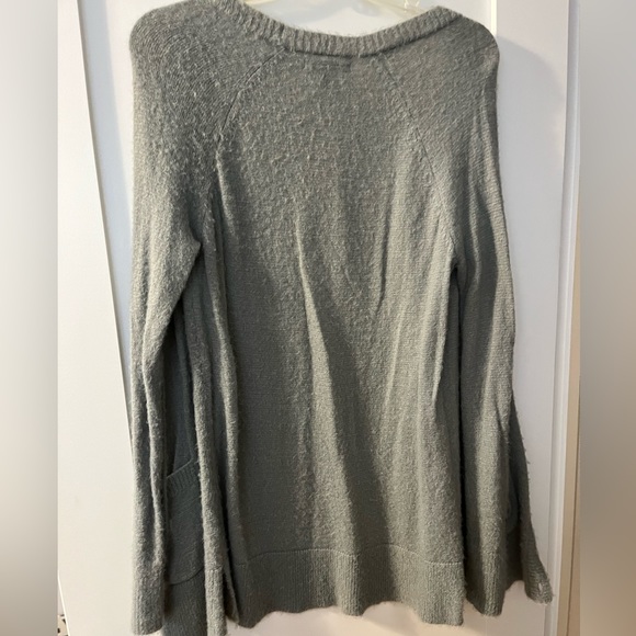 Grey Soft American Eagle Cardigan - Picture 2 of 3
